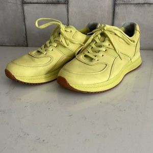Mens sneakers